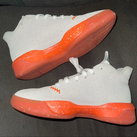 adidas Other - Adidas Sneakers Men’s 7/Women’s 9